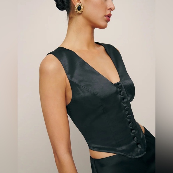 REFORMATION TOP - Picture 1 of 5